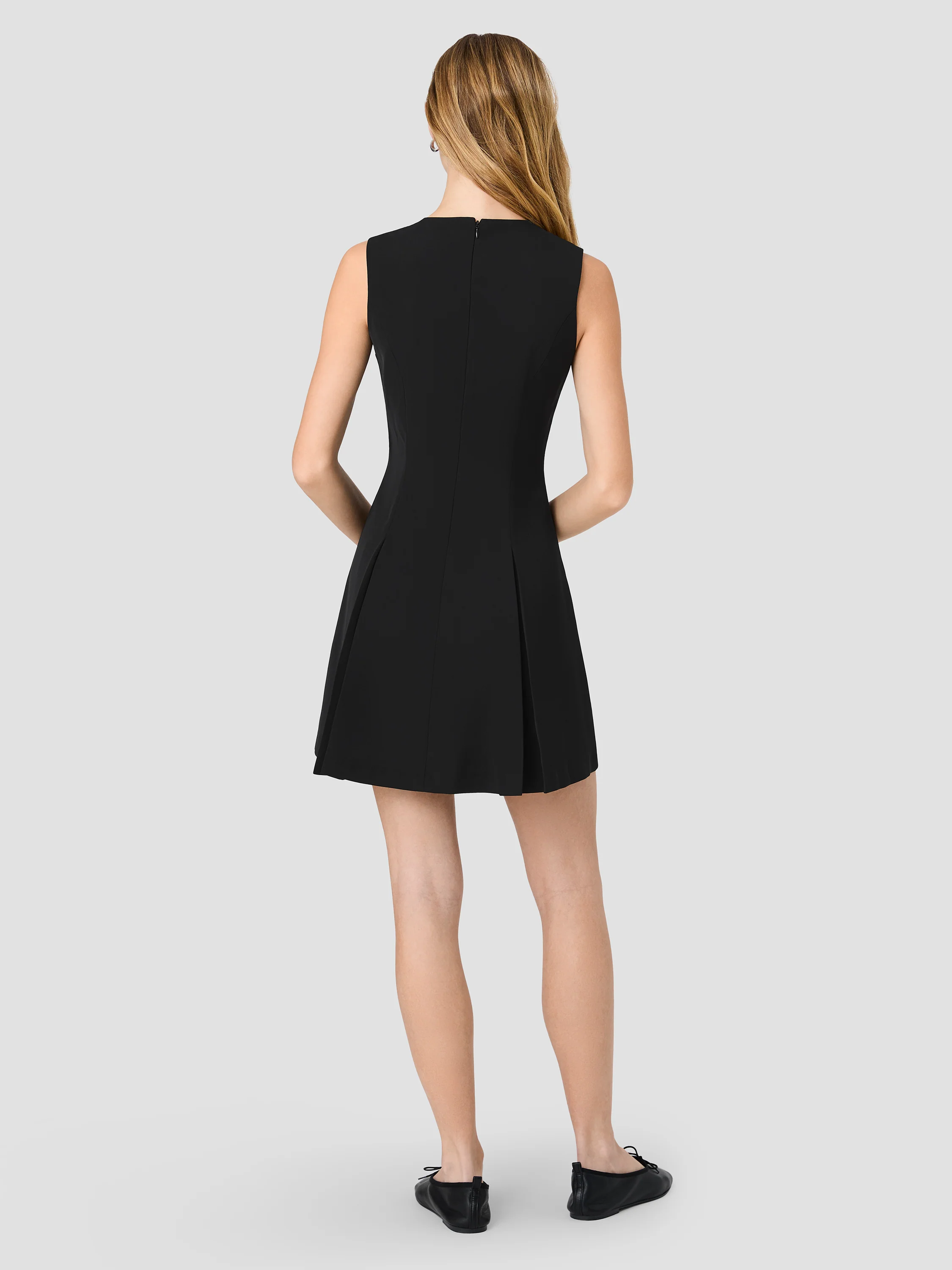 HARRY SUITING SLEEVELESS INVERTED PLEAT DRESS - Image 4