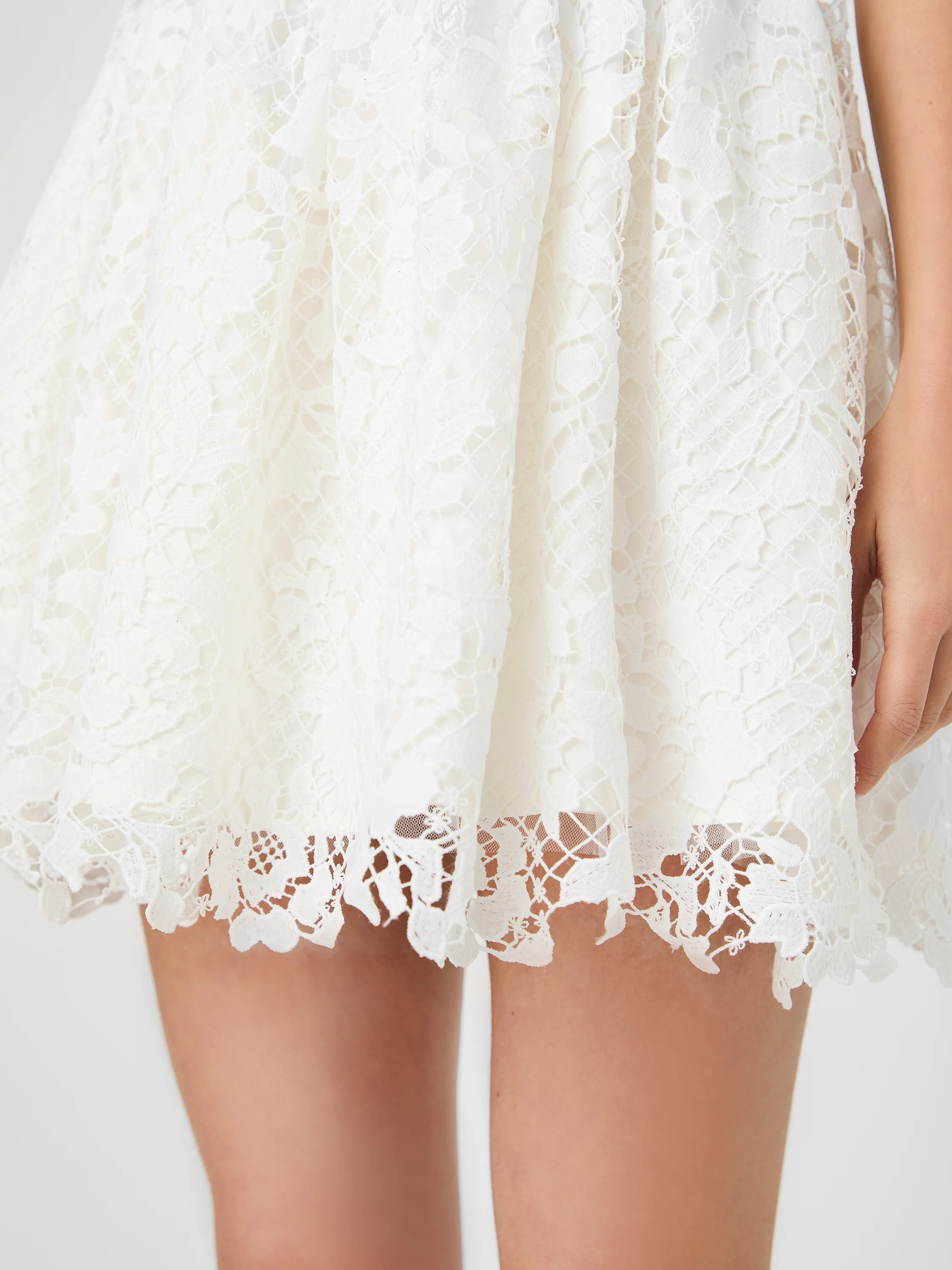 STRUCTURED LACE BALLERINA DRESS - Image 3