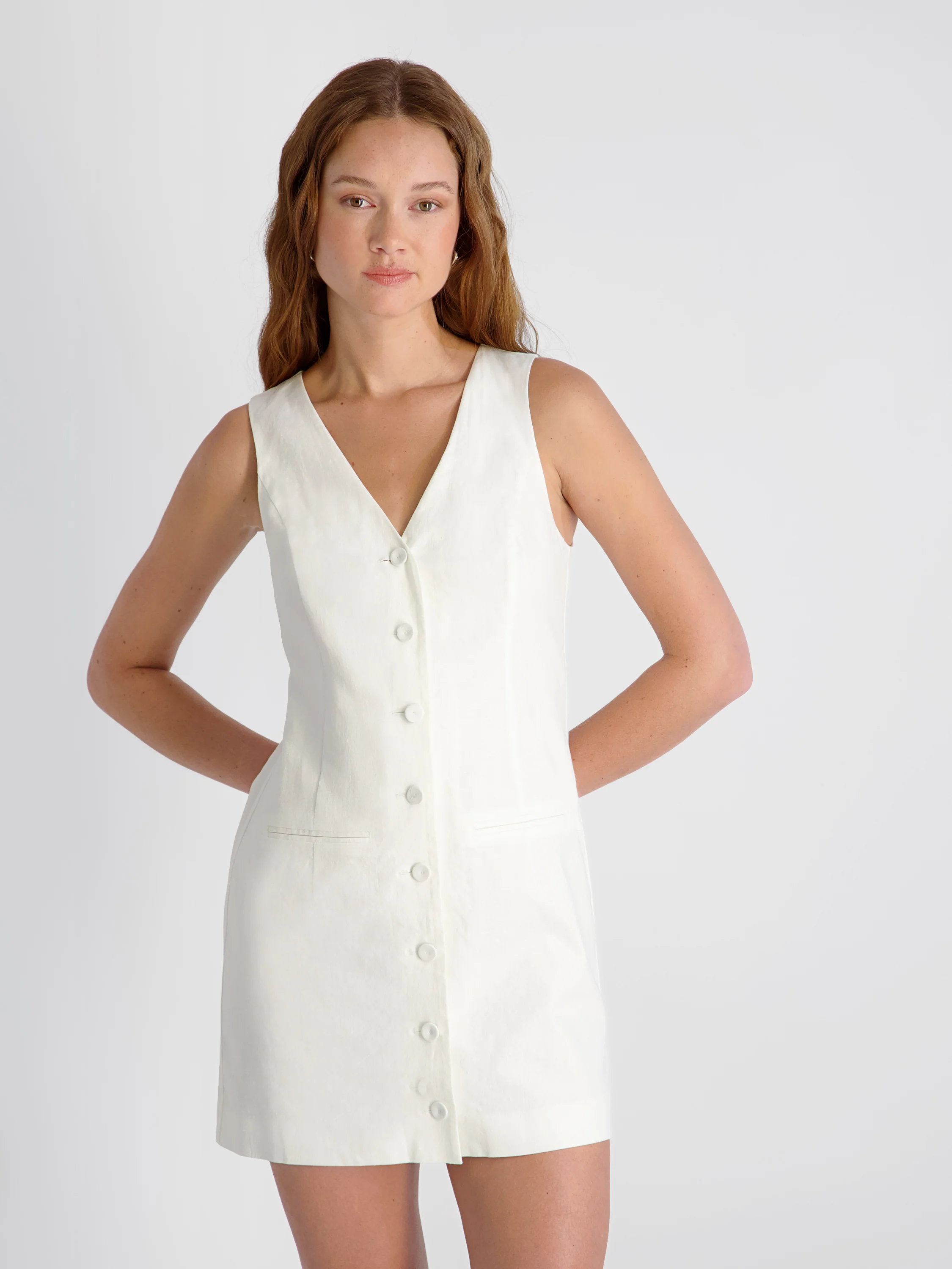 ASPEN LINEN SLEEVELESS A-LINE DRESS - Image 2