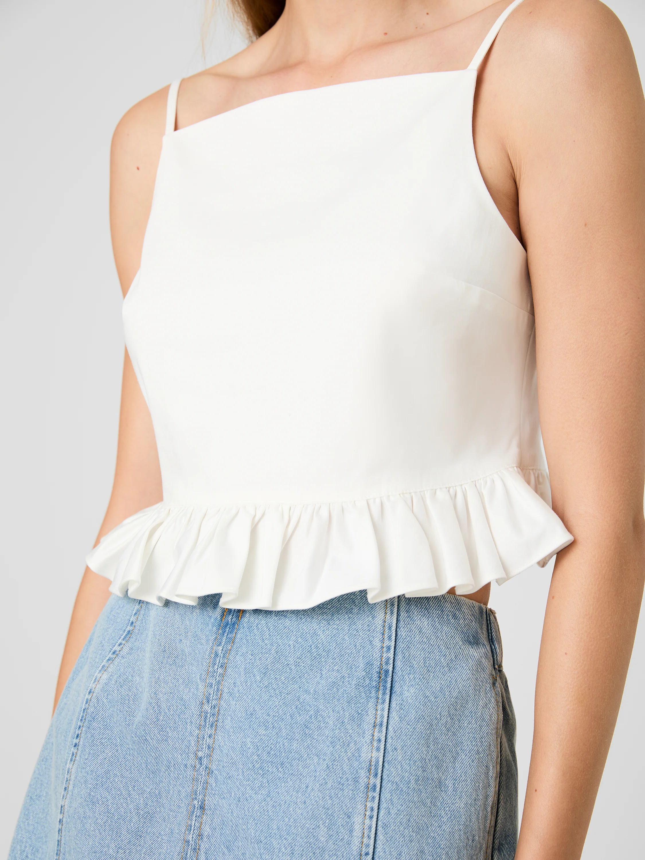 LILAH STRETCH RUFFLE PEPLUM TOP - Image 4