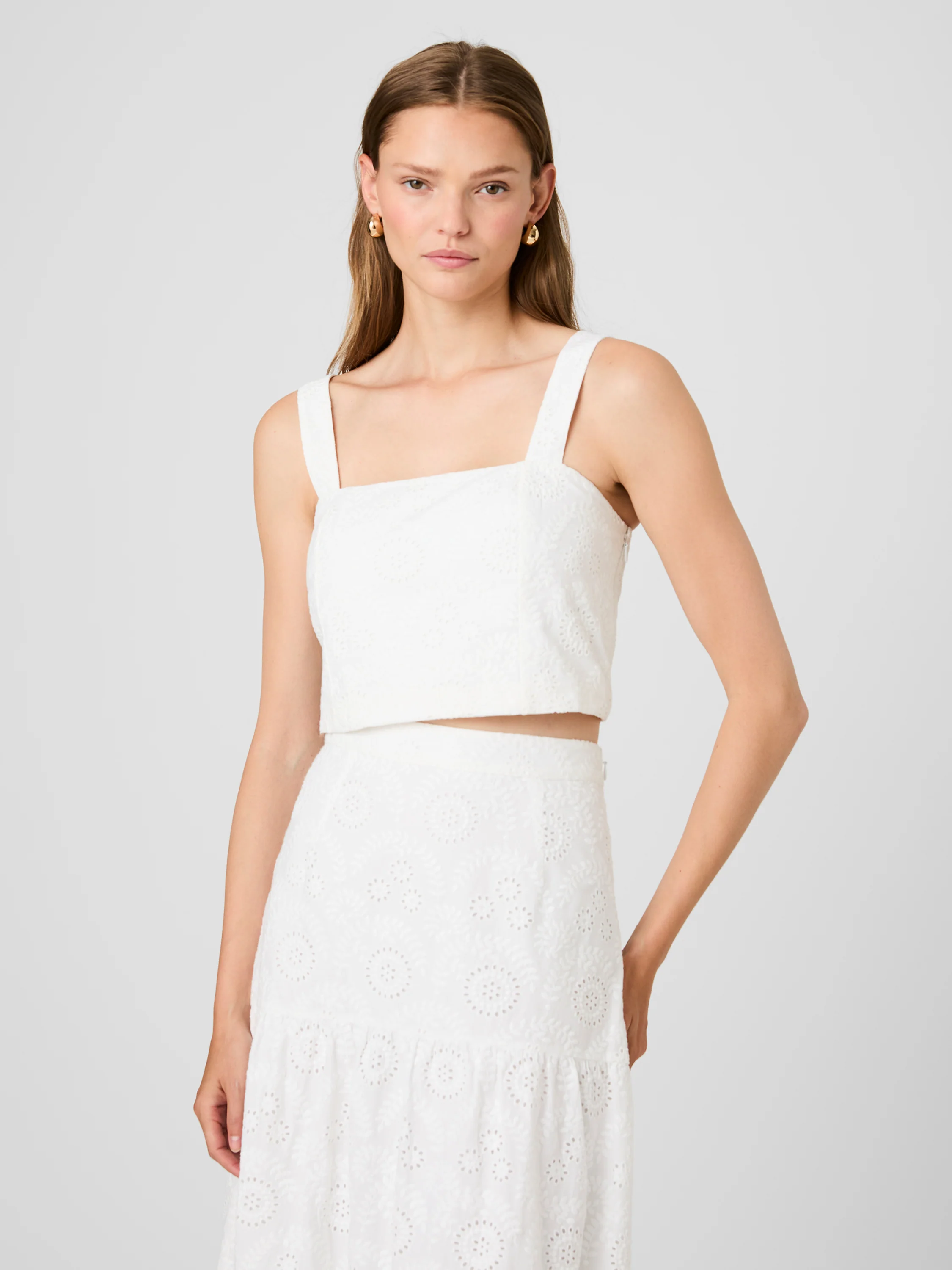 SVEA FLORAL EYELET TOP