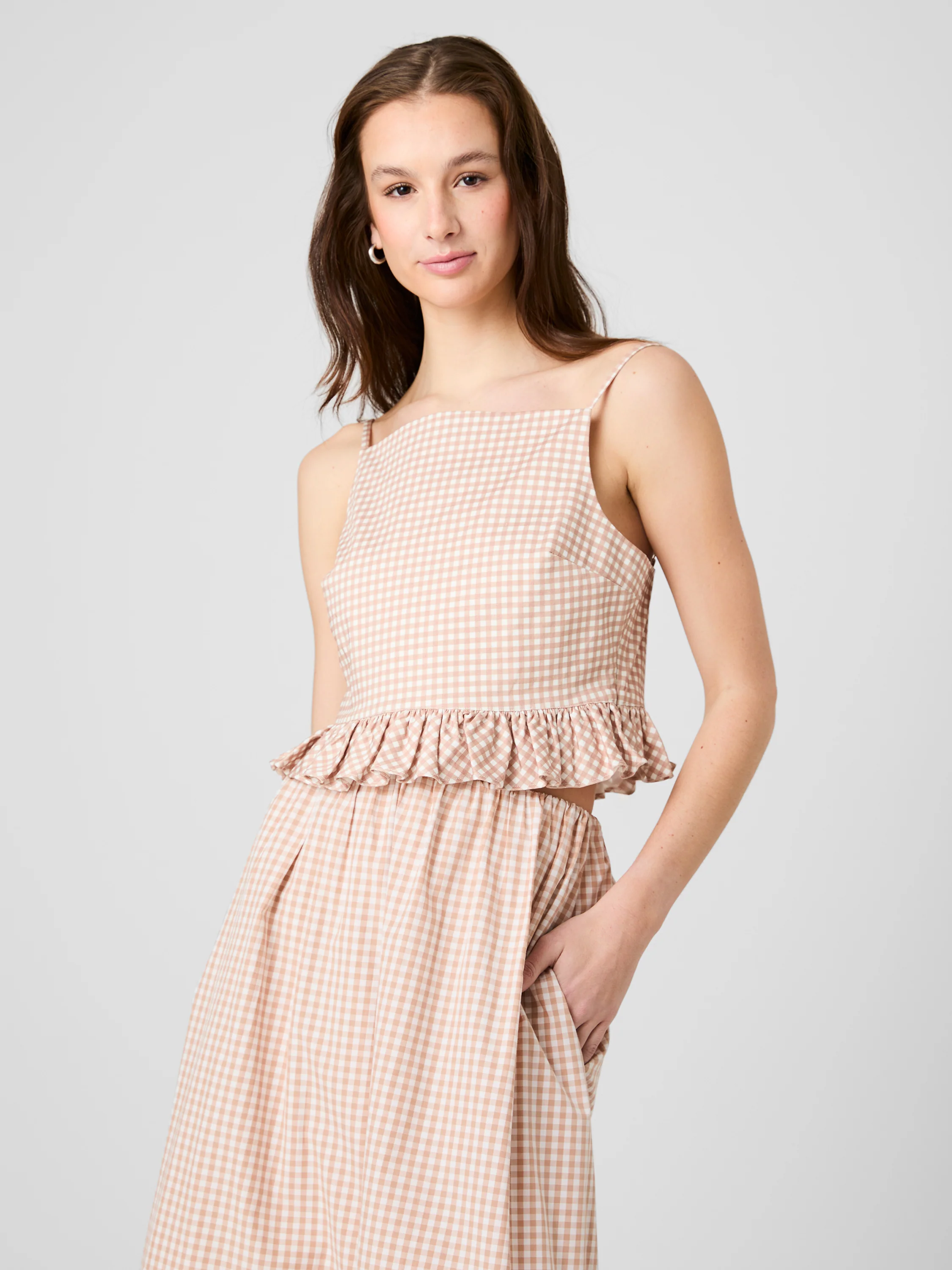 LILAH STRETCH COTTON GINGHAM RUFFLE PEPLUM TOP