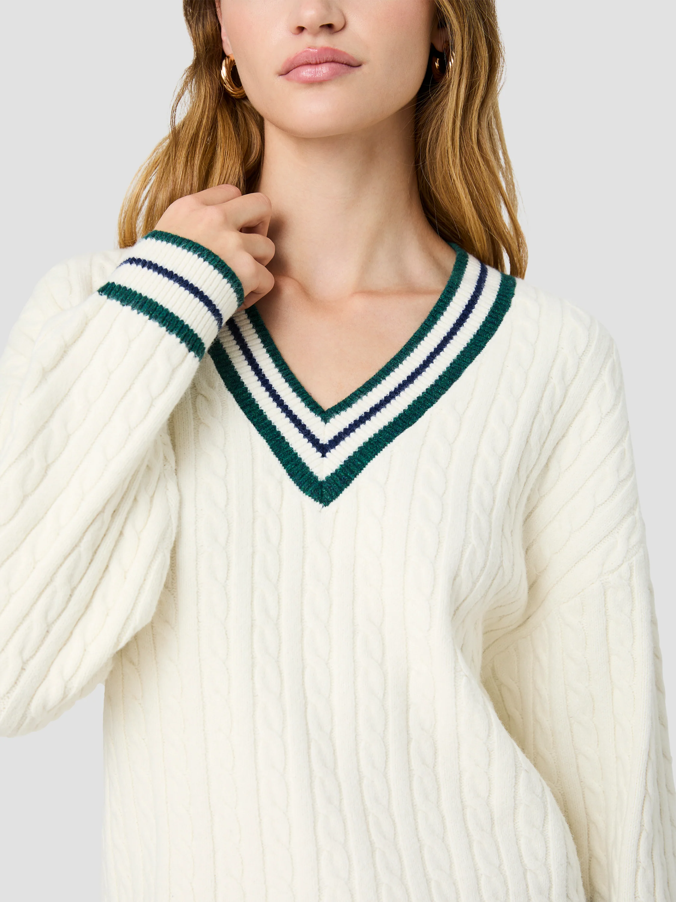 ALEYNA KNIT V-NECK CABLE PULLOVER - Image 3