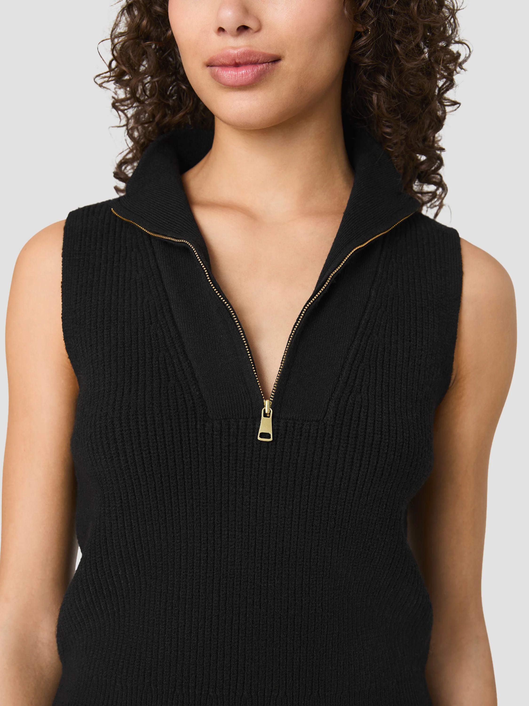 MARLEY KNIT HALF ZIP VEST - Image 3