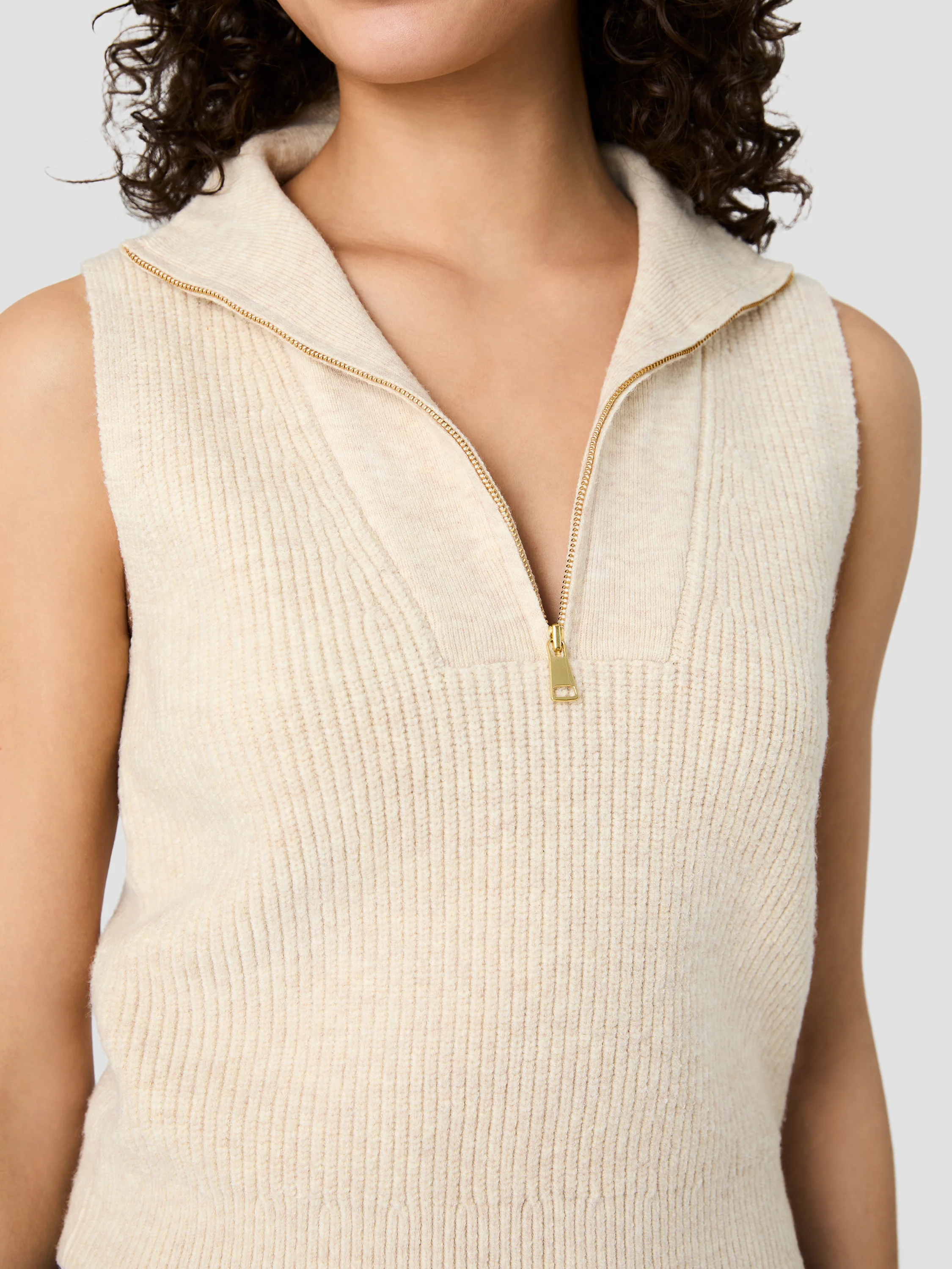 MARLEY KNIT HALF ZIP VEST - Image 3