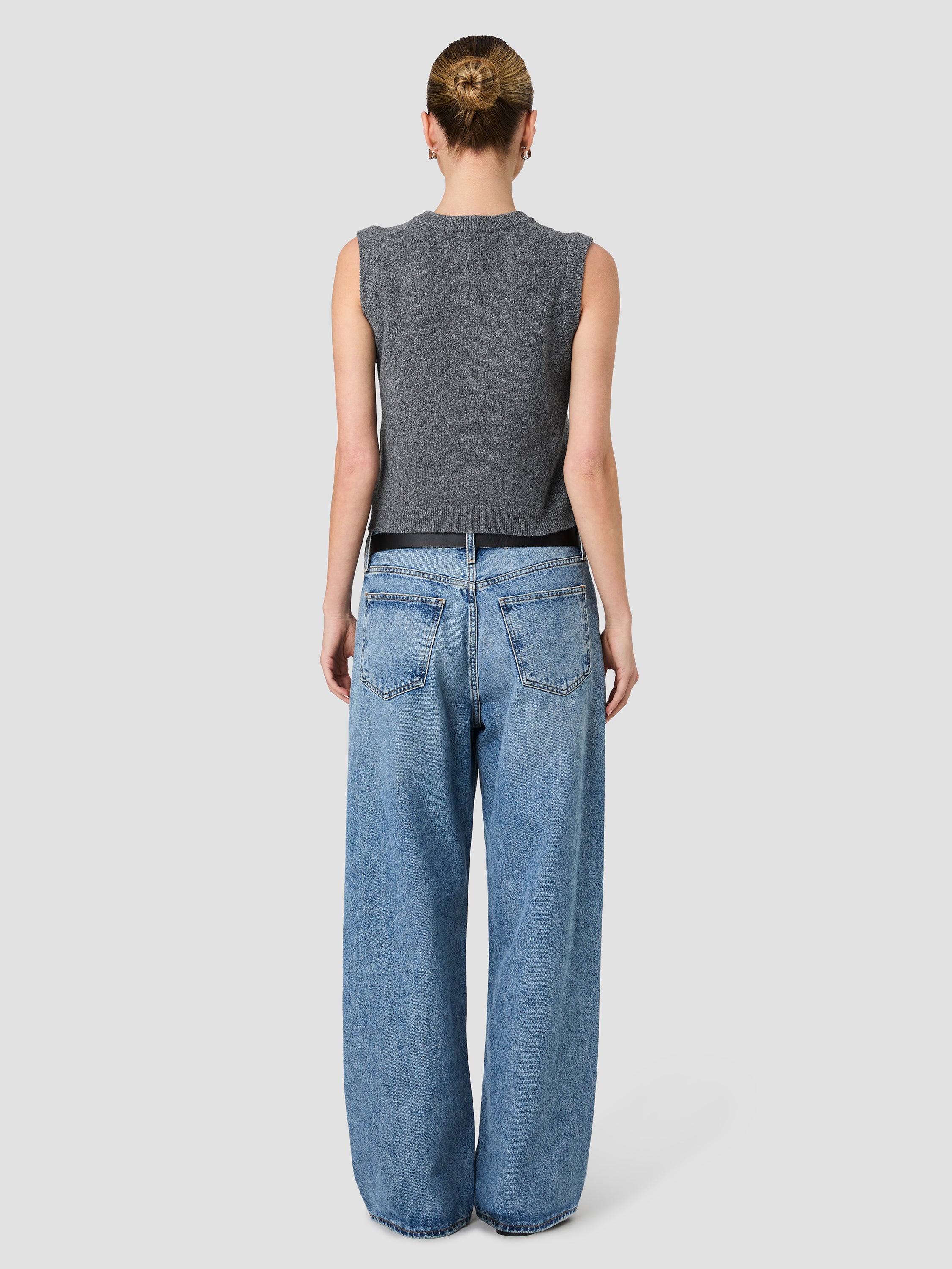 ALEYNA KNIT CONTRAST BUTTONS SLEEVELESS TOP - Image 4
