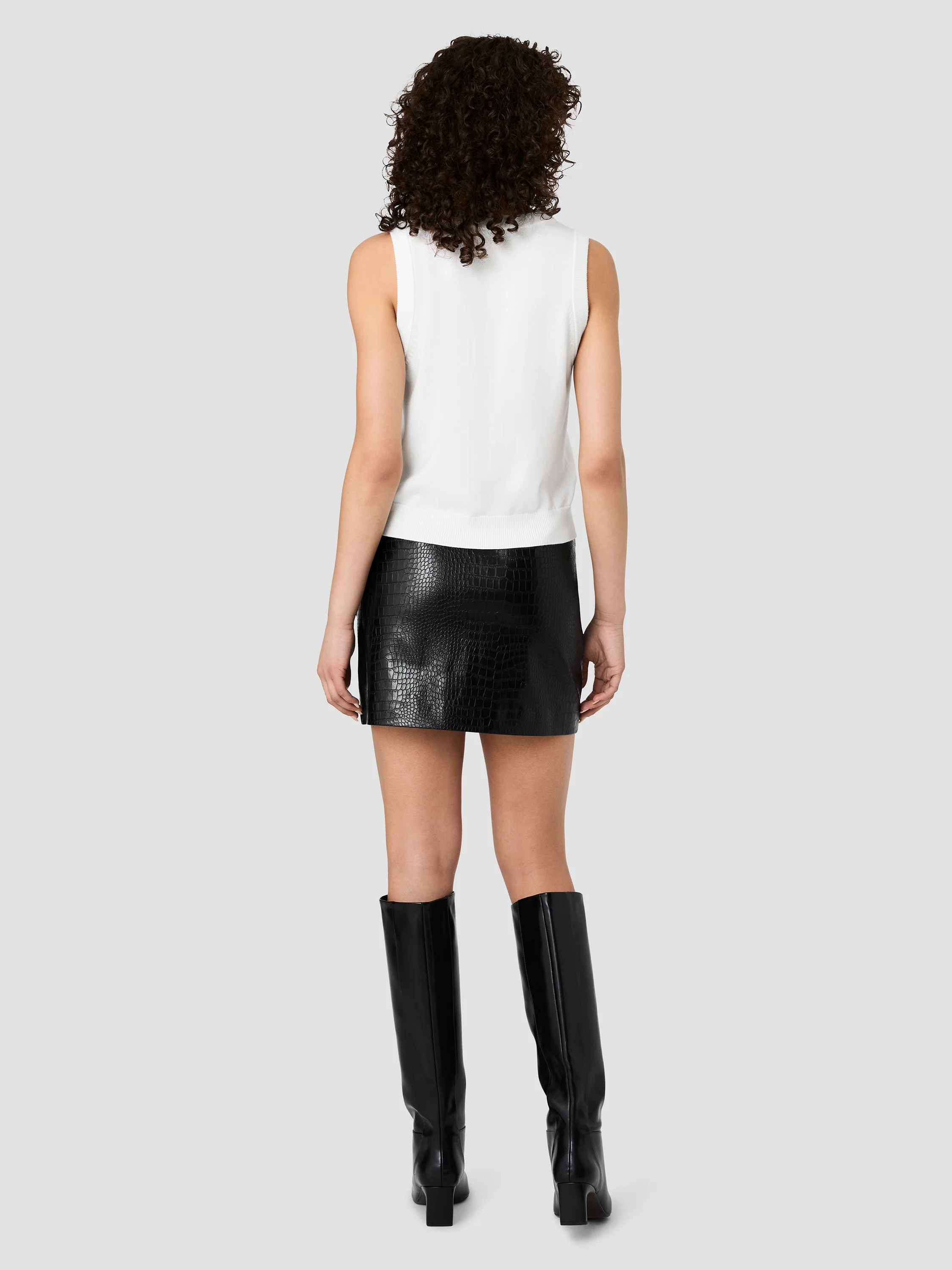 WILLA KNIT V-NECK VEST - Image 3