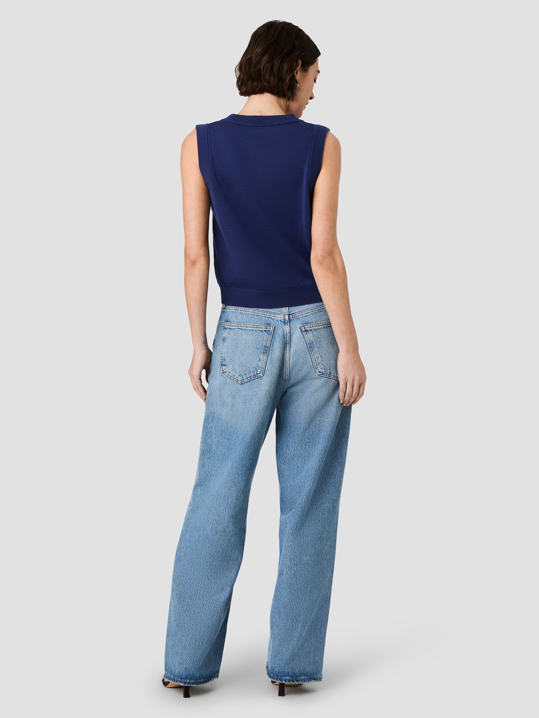 WILLA KNIT V-NECK VEST - Image 3